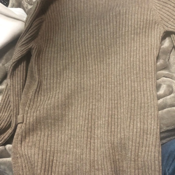 Size S-M KARXINO knitted brown top. - Picture 12 of 14